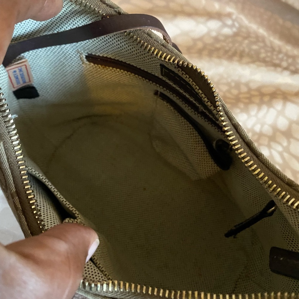 Purse - Picture 3 of 3